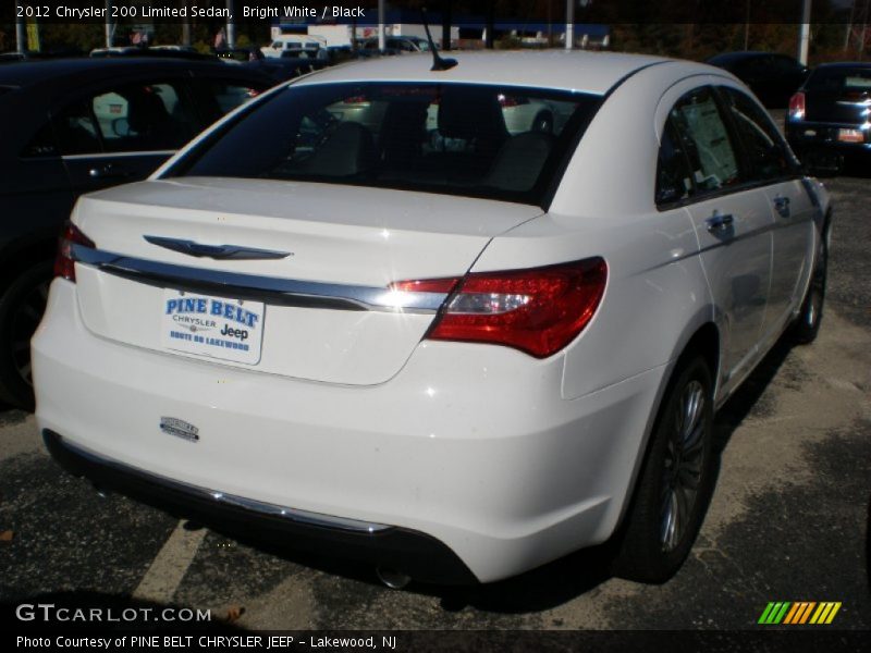 Bright White / Black 2012 Chrysler 200 Limited Sedan