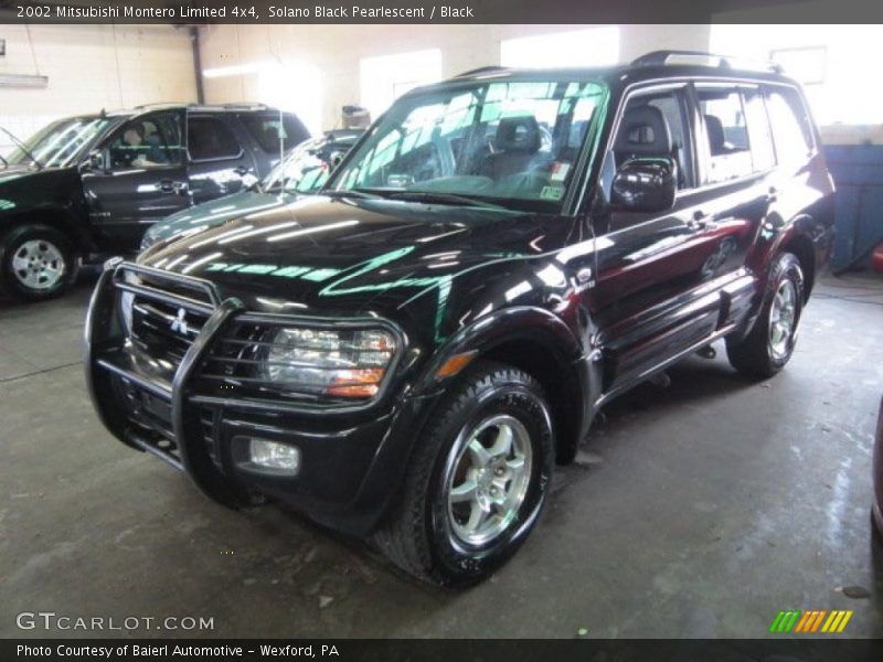 Solano Black Pearlescent / Black 2002 Mitsubishi Montero Limited 4x4