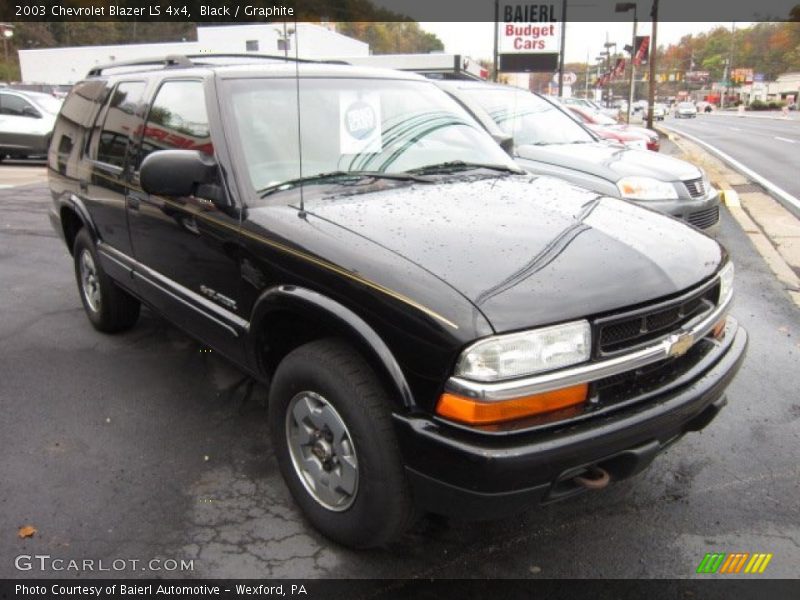 Black / Graphite 2003 Chevrolet Blazer LS 4x4