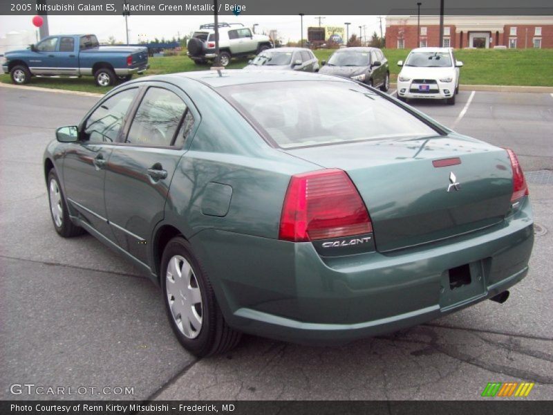 Machine Green Metallic / Beige 2005 Mitsubishi Galant ES