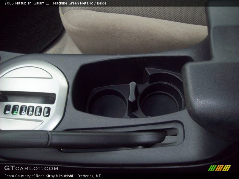 Machine Green Metallic / Beige 2005 Mitsubishi Galant ES