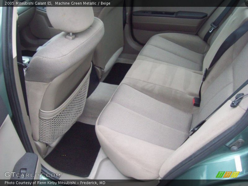 Machine Green Metallic / Beige 2005 Mitsubishi Galant ES