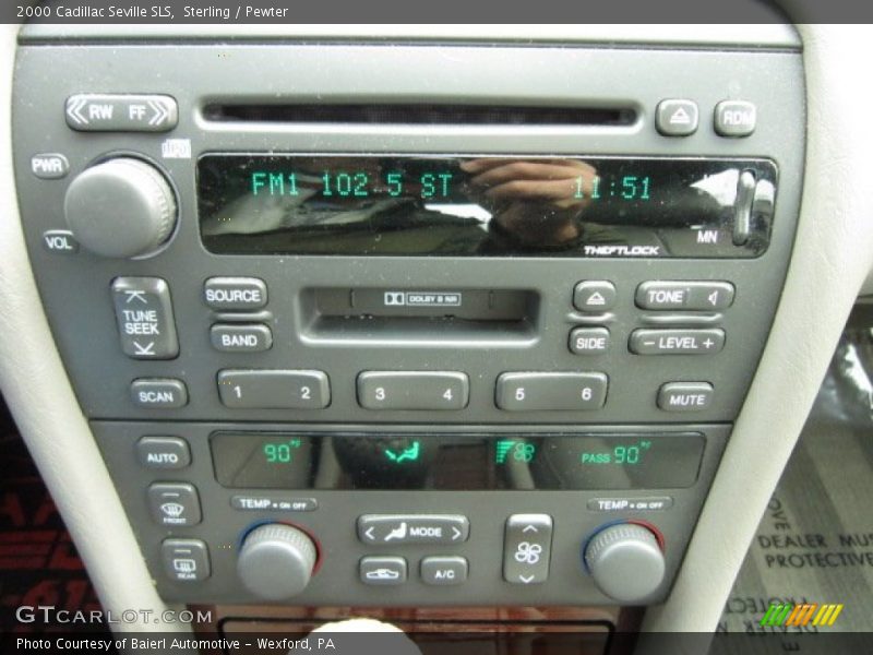 Audio System of 2000 Seville SLS