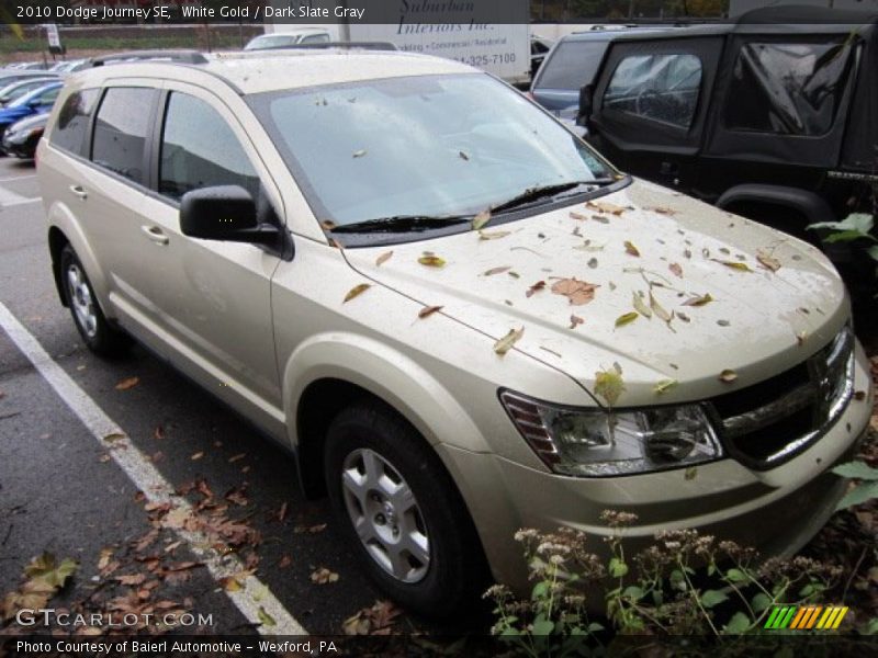 White Gold / Dark Slate Gray 2010 Dodge Journey SE