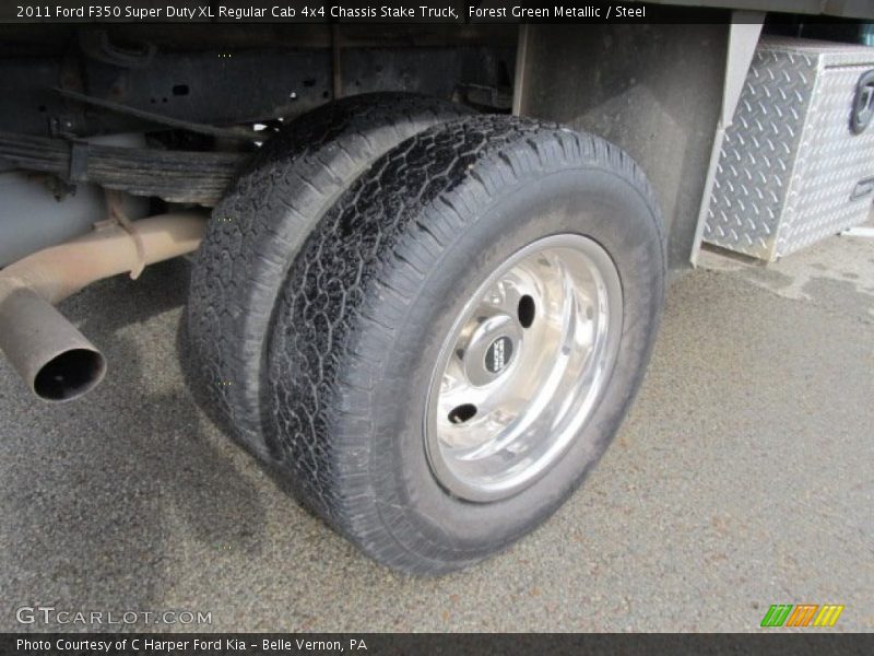  2011 F350 Super Duty XL Regular Cab 4x4 Chassis Stake Truck Wheel