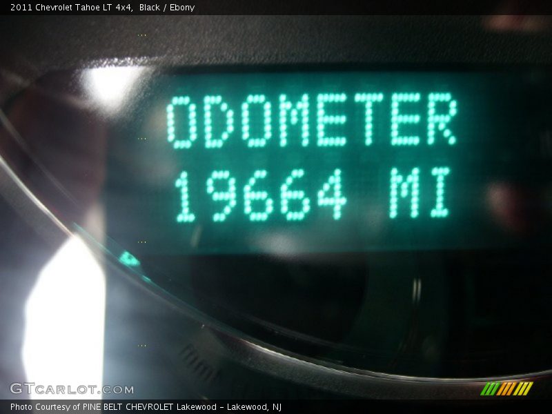 Black / Ebony 2011 Chevrolet Tahoe LT 4x4