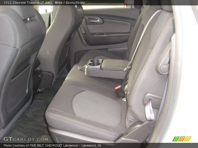 White / Ebony/Ebony 2011 Chevrolet Traverse LT AWD