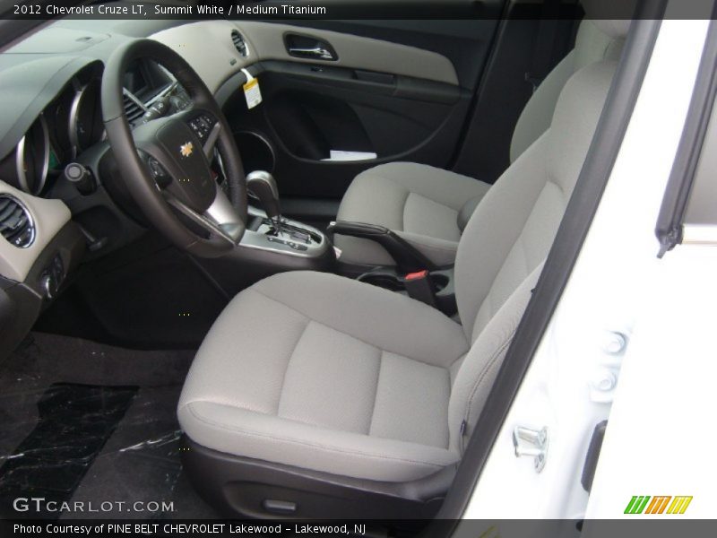 Summit White / Medium Titanium 2012 Chevrolet Cruze LT