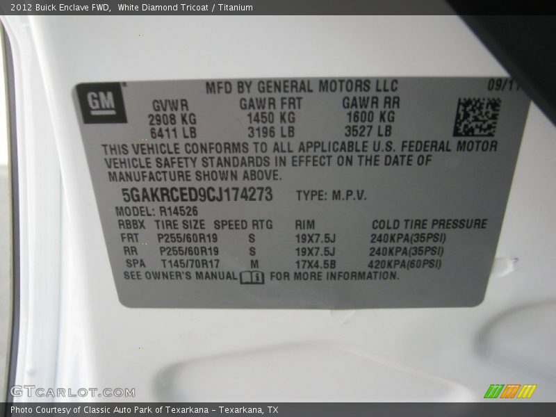 White Diamond Tricoat / Titanium 2012 Buick Enclave FWD