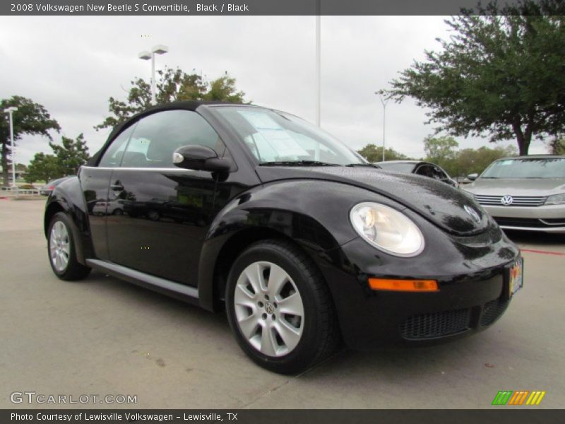 Front 3/4 View of 2008 New Beetle S Convertible