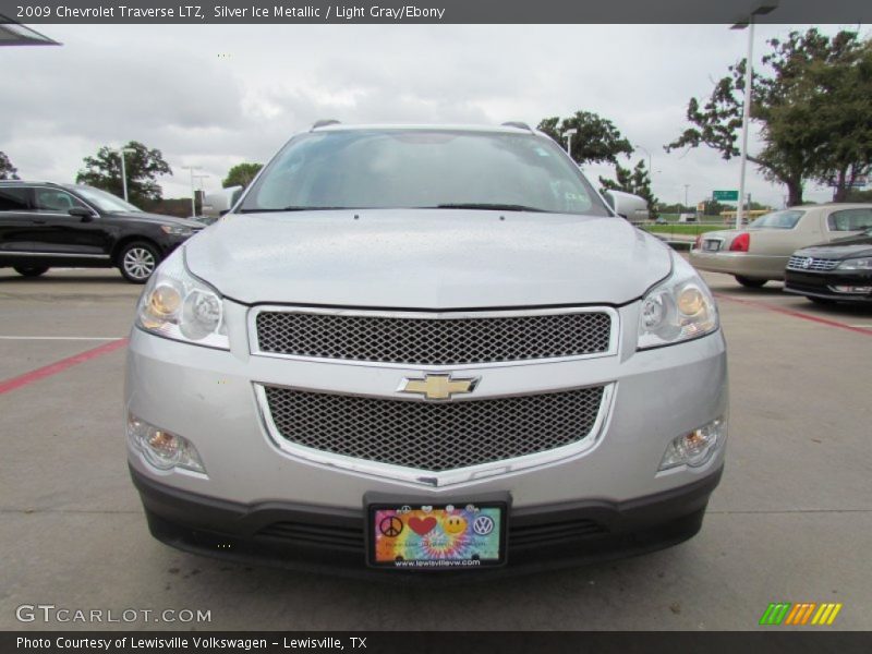 Silver Ice Metallic / Light Gray/Ebony 2009 Chevrolet Traverse LTZ
