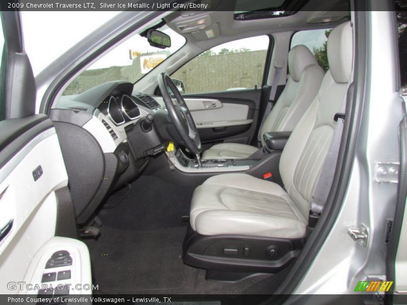 Silver Ice Metallic / Light Gray/Ebony 2009 Chevrolet Traverse LTZ