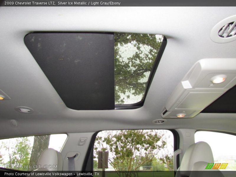 Silver Ice Metallic / Light Gray/Ebony 2009 Chevrolet Traverse LTZ