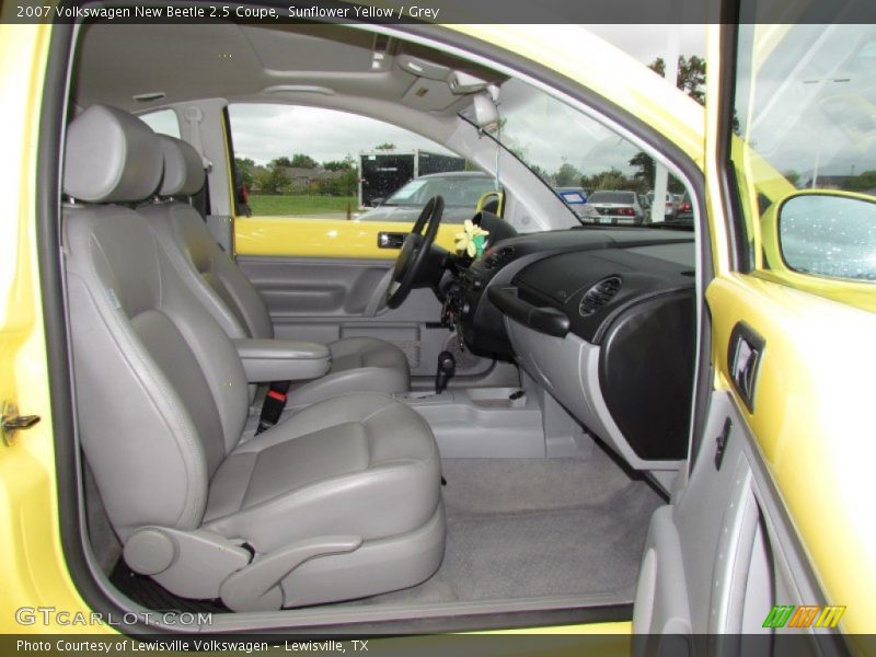 Sunflower Yellow / Grey 2007 Volkswagen New Beetle 2.5 Coupe