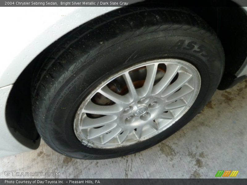 Bright Silver Metallic / Dark Slate Gray 2004 Chrysler Sebring Sedan