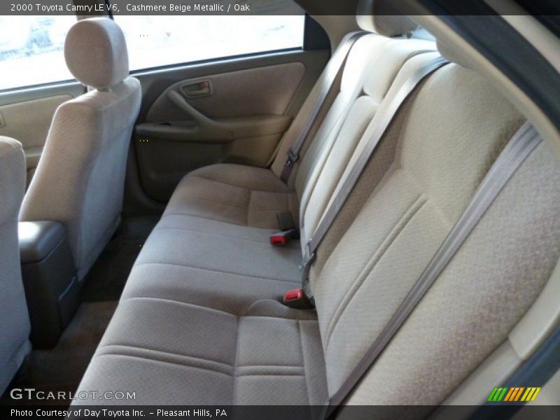 Cashmere Beige Metallic / Oak 2000 Toyota Camry LE V6