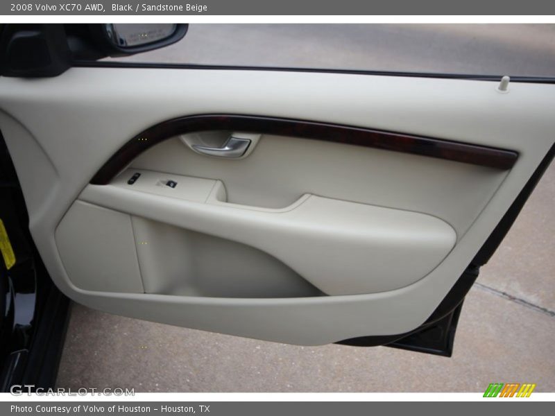 Black / Sandstone Beige 2008 Volvo XC70 AWD