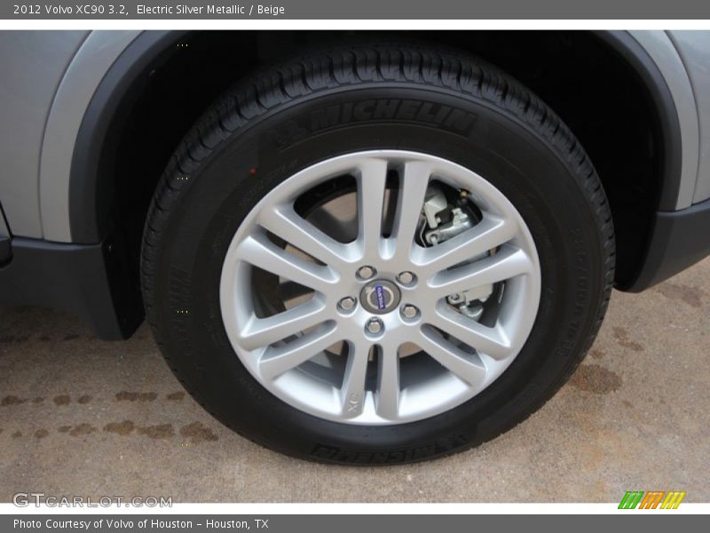 Electric Silver Metallic / Beige 2012 Volvo XC90 3.2