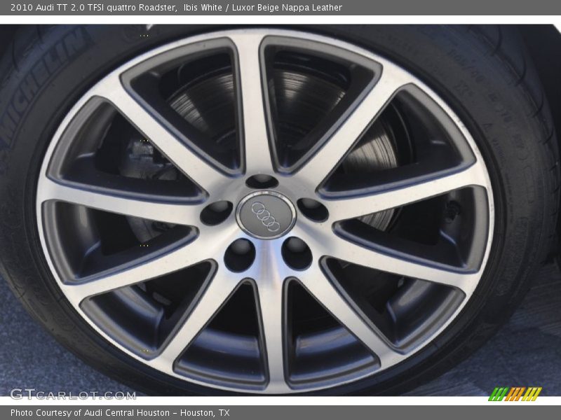  2010 TT 2.0 TFSI quattro Roadster Wheel