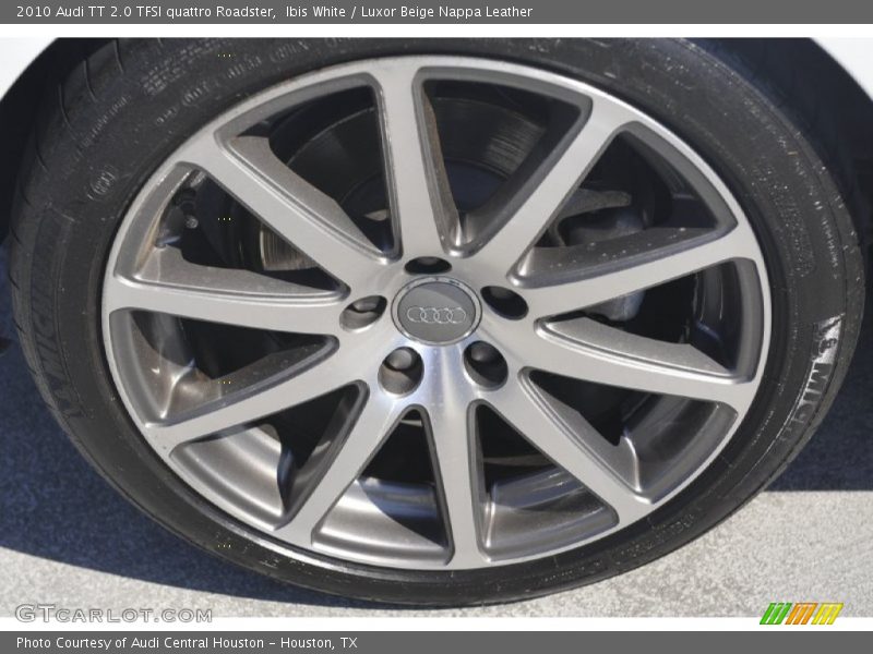  2010 TT 2.0 TFSI quattro Roadster Wheel