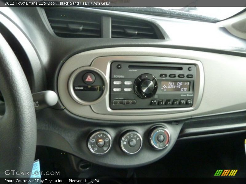 Black Sand Pearl / Ash Gray 2012 Toyota Yaris LE 5 Door