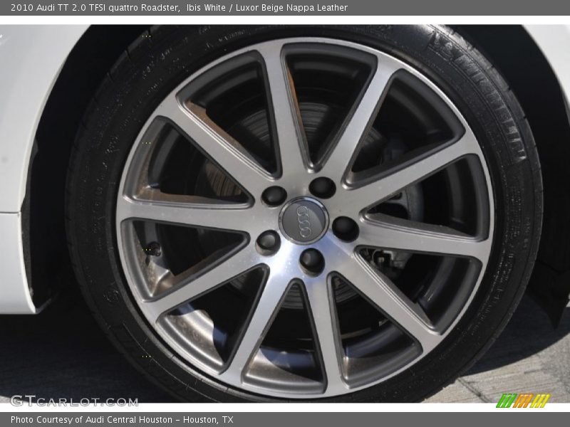  2010 TT 2.0 TFSI quattro Roadster Wheel