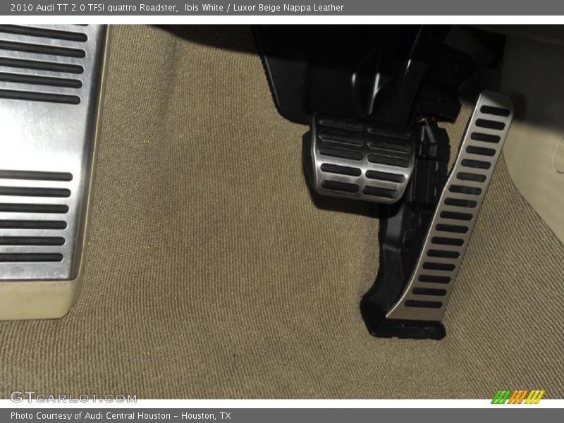 Ibis White / Luxor Beige Nappa Leather 2010 Audi TT 2.0 TFSI quattro Roadster