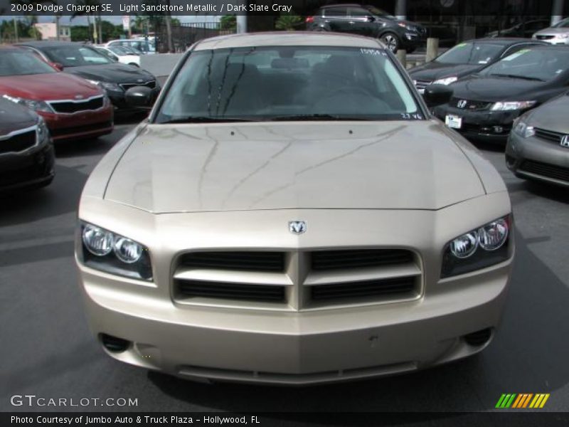 Light Sandstone Metallic / Dark Slate Gray 2009 Dodge Charger SE