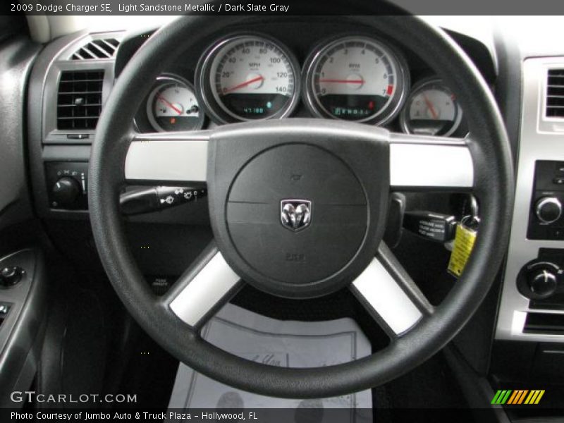 Light Sandstone Metallic / Dark Slate Gray 2009 Dodge Charger SE