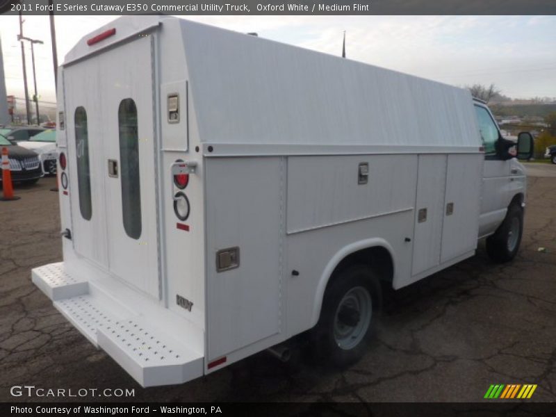 Oxford White / Medium Flint 2011 Ford E Series Cutaway E350 Commercial Utility Truck