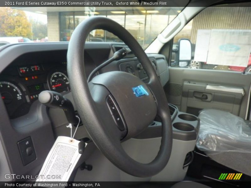 Oxford White / Medium Flint 2011 Ford E Series Cutaway E350 Commercial Utility Truck