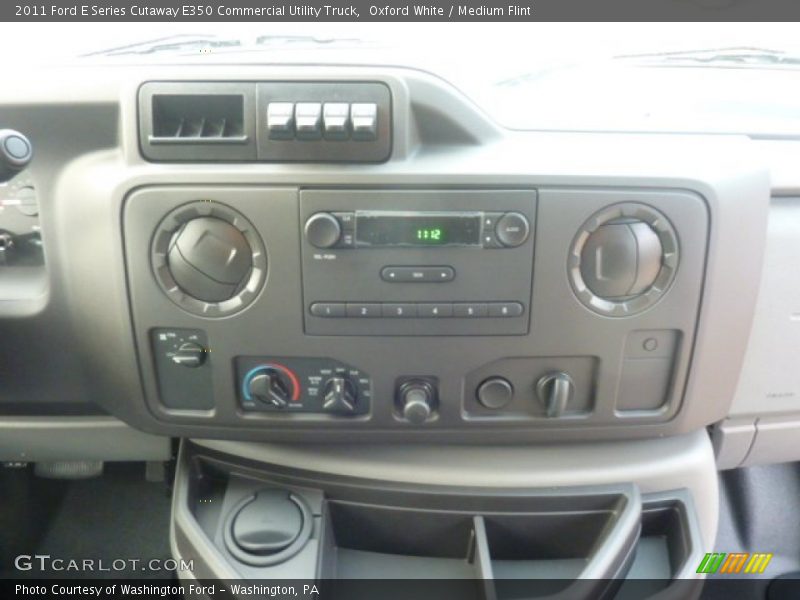 Oxford White / Medium Flint 2011 Ford E Series Cutaway E350 Commercial Utility Truck