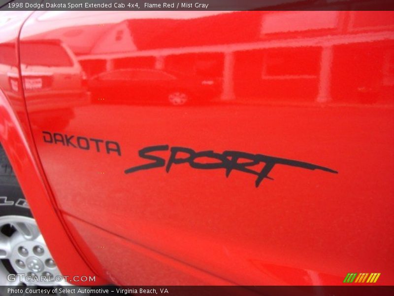 1998 Dakota Sport Extended Cab 4x4 Logo