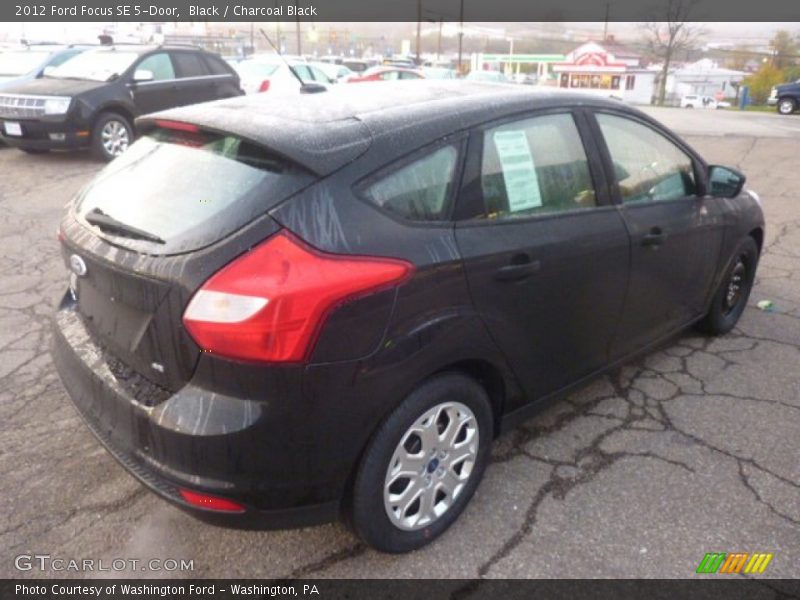 Black / Charcoal Black 2012 Ford Focus SE 5-Door