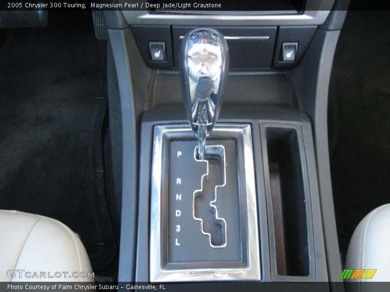 Magnesium Pearl / Deep Jade/Light Graystone 2005 Chrysler 300 Touring