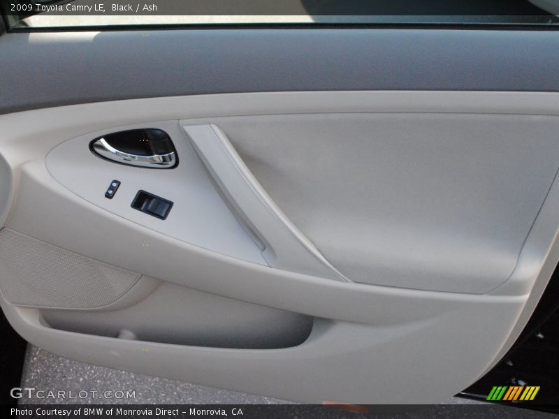 Black / Ash 2009 Toyota Camry LE