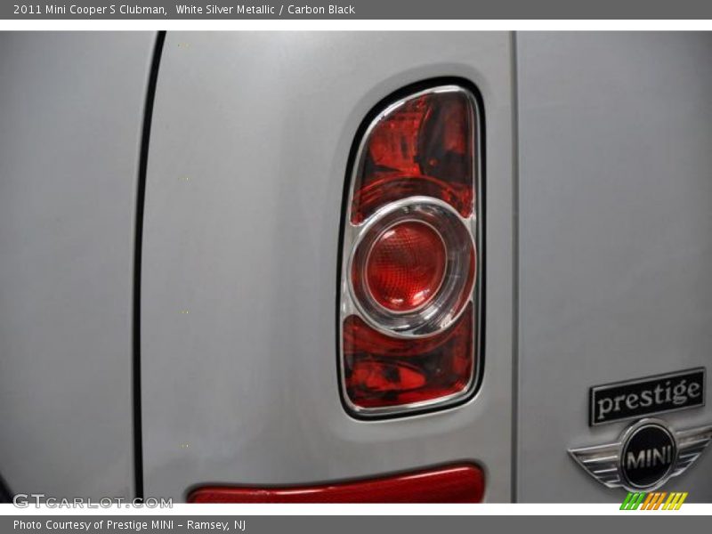 White Silver Metallic / Carbon Black 2011 Mini Cooper S Clubman