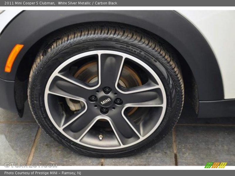 White Silver Metallic / Carbon Black 2011 Mini Cooper S Clubman