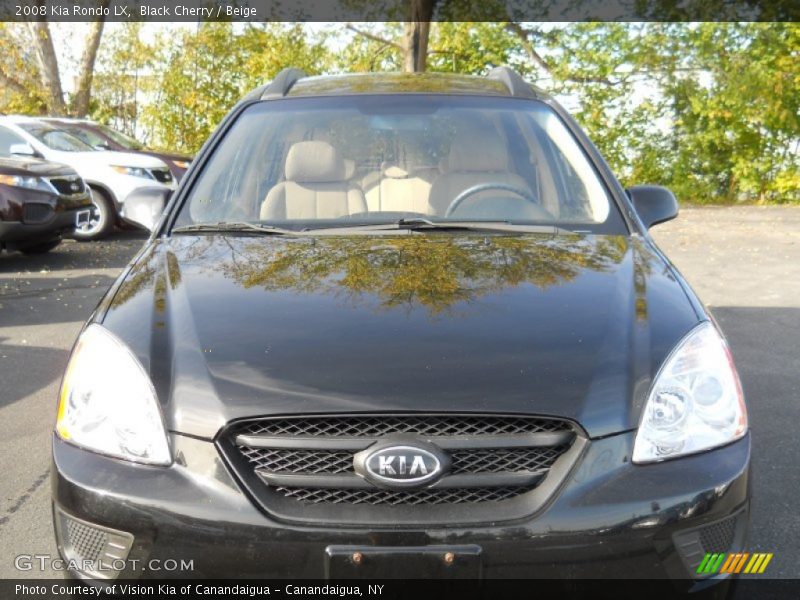 Black Cherry / Beige 2008 Kia Rondo LX