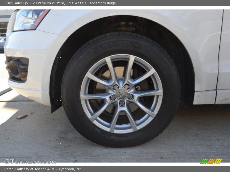  2009 Q5 3.2 Premium quattro Wheel
