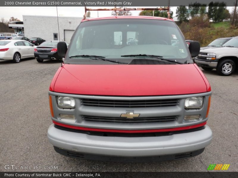 Victory Red / Medium Gray 2000 Chevrolet Express G1500 Commercial