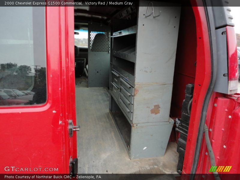 Victory Red / Medium Gray 2000 Chevrolet Express G1500 Commercial