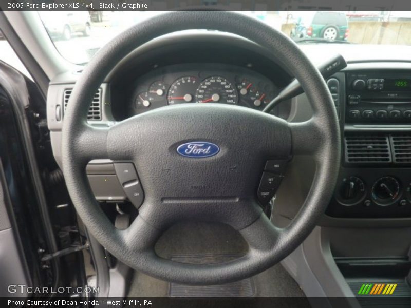  2005 Explorer XLS 4x4 Steering Wheel