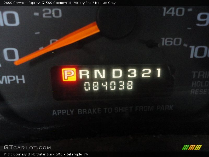 Victory Red / Medium Gray 2000 Chevrolet Express G1500 Commercial