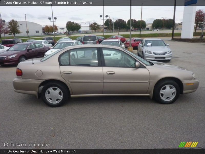Sandrift Metallic / Neutral 2000 Chevrolet Malibu LS Sedan