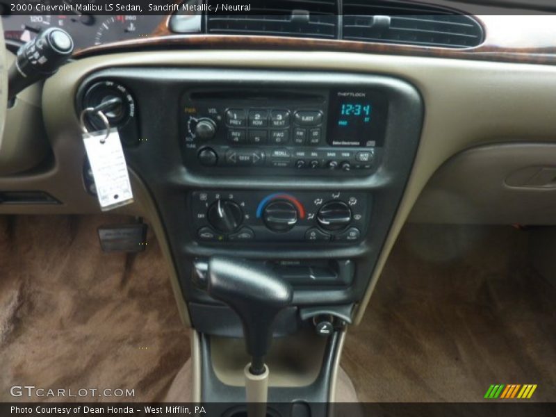 Audio System of 2000 Malibu LS Sedan