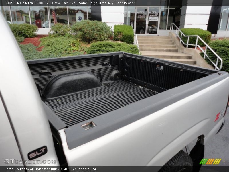 Sand Beige Metallic / Dark Pewter 2005 GMC Sierra 1500 Z71 Crew Cab 4x4