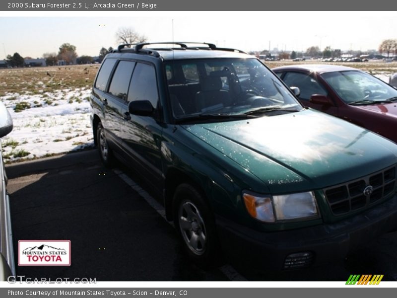Arcadia Green / Beige 2000 Subaru Forester 2.5 L
