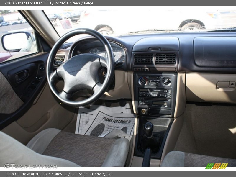 Arcadia Green / Beige 2000 Subaru Forester 2.5 L