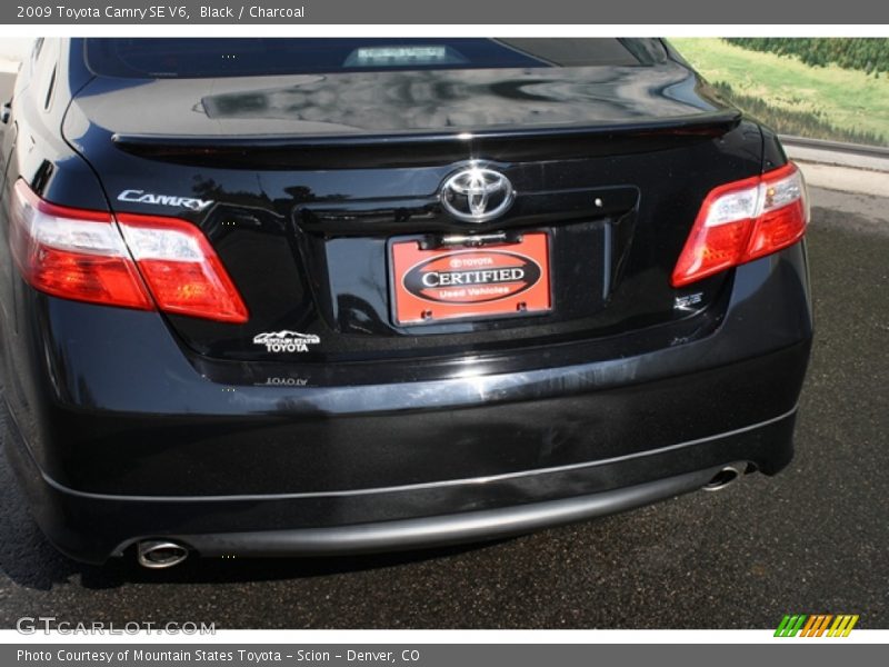 Black / Charcoal 2009 Toyota Camry SE V6